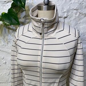 Lululemon in stride jacket, size 2